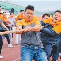 世界杯最佳球员-为“小哥”办场运动会（镜头里的体育故事）|外卖|成都|体质|足球|成都市_新浪体育_新浪新闻